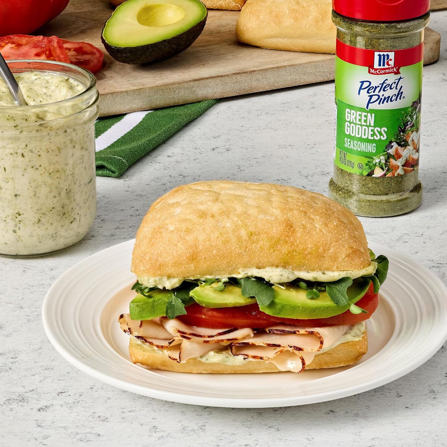 McCormick Perfect Pinch Green Goddess – Flip-Top Shaker for Picnic Tables, Picnics, and Outdoor Salad Bars