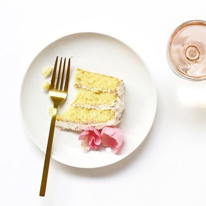 Miss Jones Baking Yellow Cake Mix – Less-is-More Baking for the Minimalist Kitchen, Non-GMO Organic Vanilla Mix Free of Unnecessary Additives