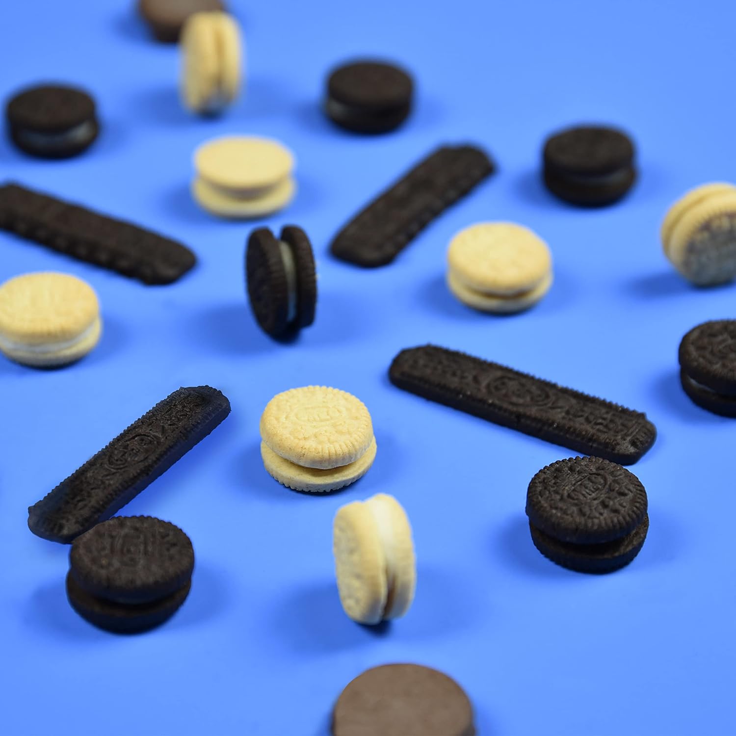 OREO Mini Mix Sandwich Cookies Variety Pack for Picnic and Park Day Snacks, Bulk Mini Cookies